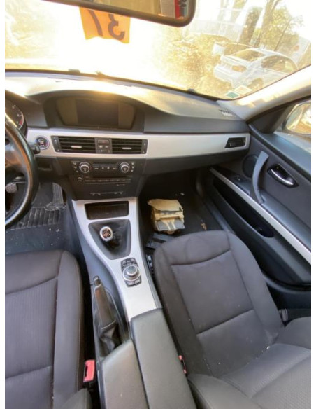 Support poignee porte avant gauche BMW SERIE 3 E90 PHASE 2 Essence