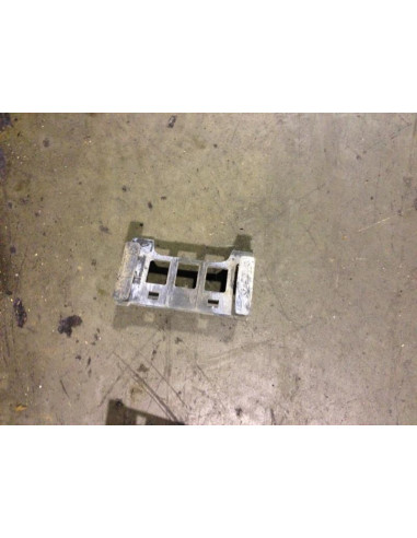 Support de pare chocs arriere BMW  