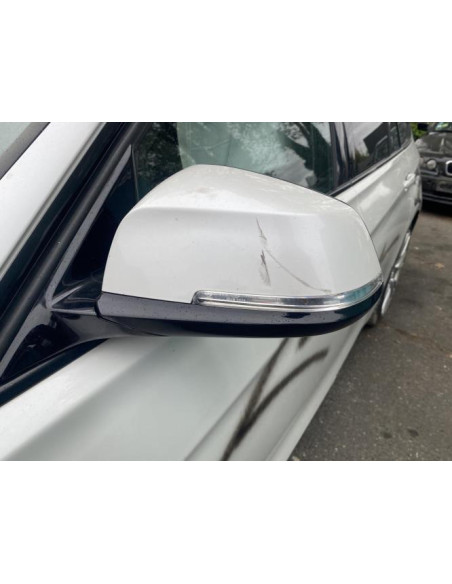 Lumiere porte arriere droit BMW SERIE 3 F31 TOURING PHASE 1 BREAK Diesel