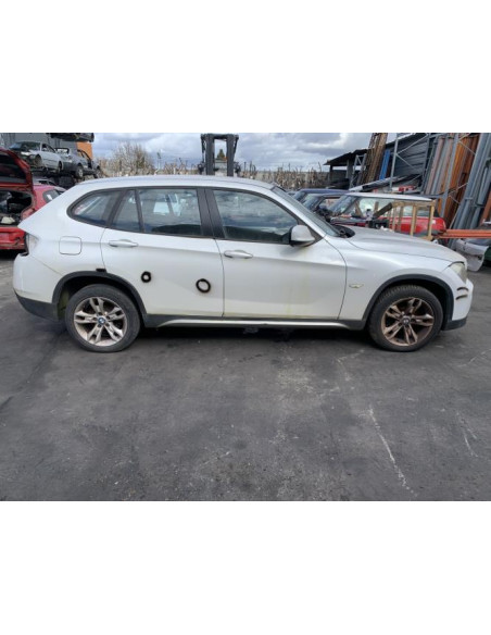 Poignee de maintien arriere gauche BMW X1 E84 PHASE 1 Diesel