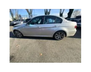 Vitre avant gauche BMW SERIE 3 E90 PHASE 1 Diesel