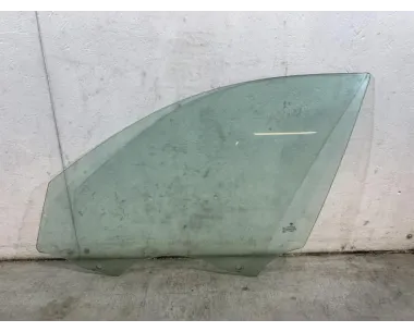 Vitre avant gauche BMW SERIE 3 E90 PHASE 1 Diesel