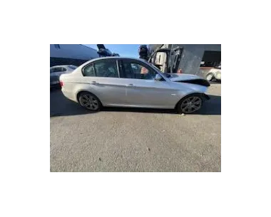 Vitre avant gauche BMW SERIE 3 E90 PHASE 1 Diesel