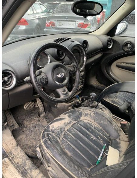 Enjoliveur de feu arriere gauche MINI MINI 2 R60 COUNTRYMAN BREAK Diesel