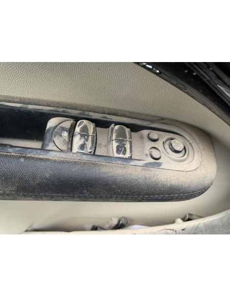 Enjoliveur de feu arriere gauche MINI MINI 2 R60 COUNTRYMAN BREAK Diesel