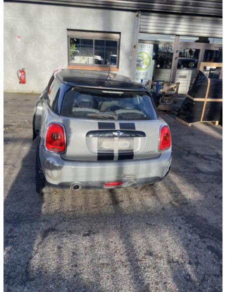 Moyeu arriere gauche MINI MINI 3 F56 PHASE 1 Essence