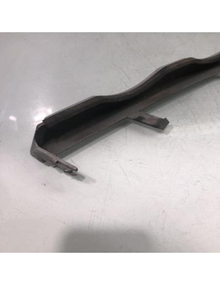 Enjoliveur moustache optique avant droit BMW SERIE 3 E46 PHASE 1 