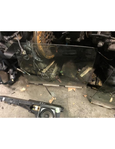 Vitre arriere gauche BMW  