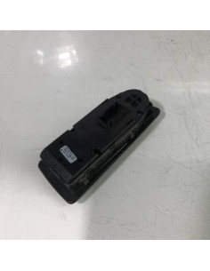 Interrupteur de leve vitre avant gauche BMW SERIE 1 E87 PHASE 1 Diesel 2