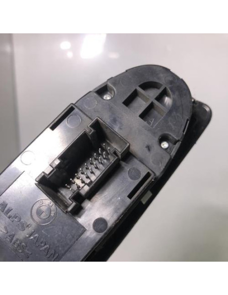 Interrupteur de leve vitre avant gauche BMW SERIE 1 E87 PHASE 1 Diesel