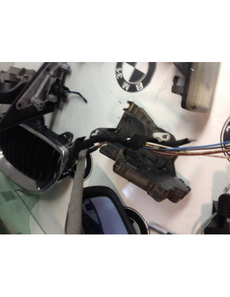 Serrure avant droit BMW  