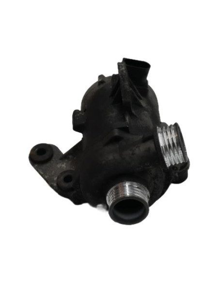 Pompe à eau BMW SERIE 1 E81 Essence