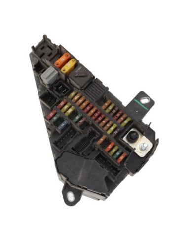 Porte fusible BMW SERIE 5 E60 PHASE 1 Diesel
