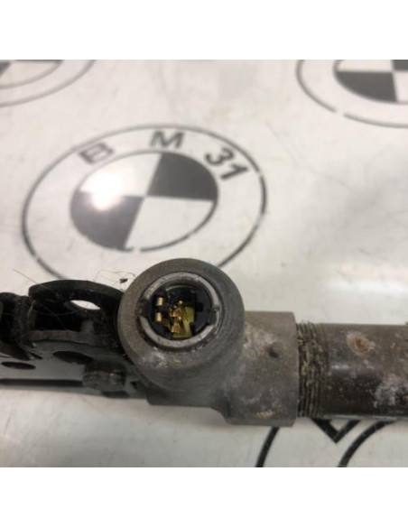 Pretensionneur de ceinture avant gauche BMW SERIE 3 E46 TOURING PHASE 1 BREAK Diesel