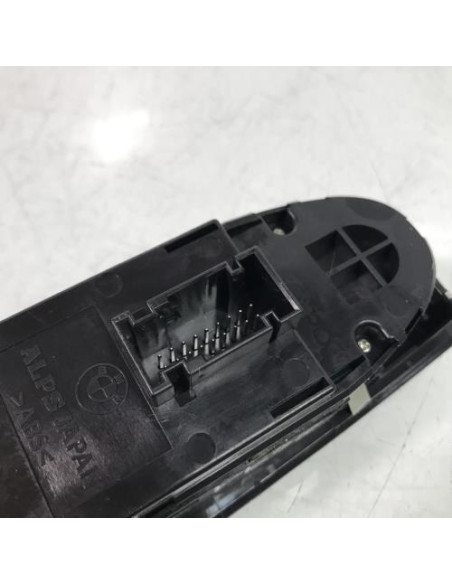 Interrupteur de leve vitre avant gauche BMW SERIE 3 E90 PHASE 1 Diesel