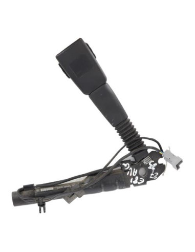 Pretensionneur de ceinture avant gauche BMW SERIE 1 E81 Diesel