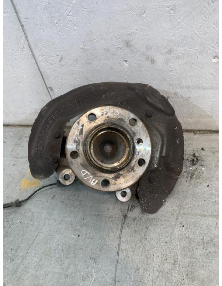 Fusee avant droit BMW SERIE 1 F20 PHASE 1 Diesel