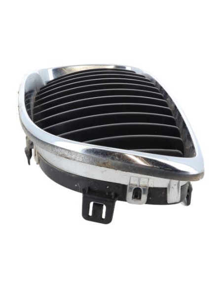 Grille de calandre gauche BMW SERIE 1 E87 PHASE 2 Diesel