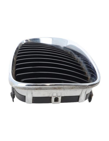 Grille de calandre gauche BMW SERIE 1 E87 PHASE 2 Diesel