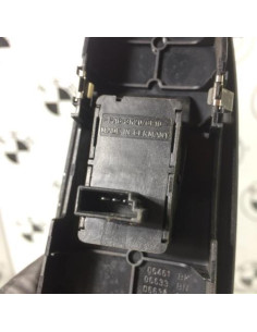 Interrupteur de leve vitre avant droit BMW SERIE 1 E87 PHASE 1 Diesel 2