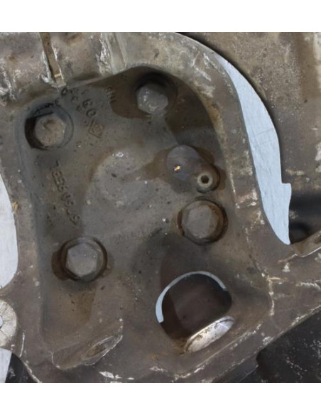 Fusee avant gauche BMW SERIE 5 E60 PHASE 1 Diesel