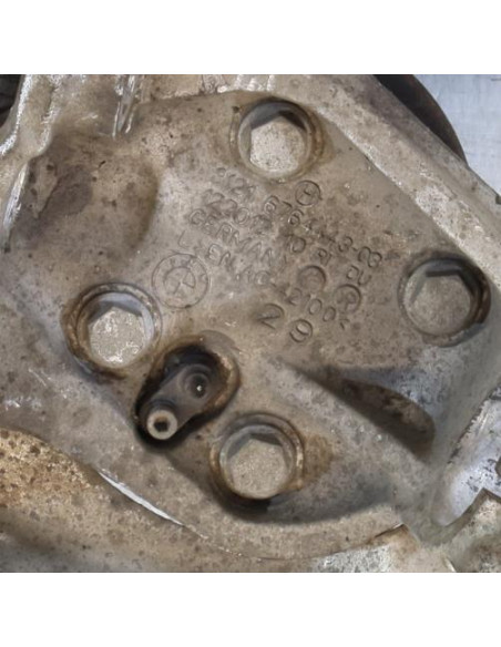 Fusee avant gauche BMW SERIE 1 E81 Diesel