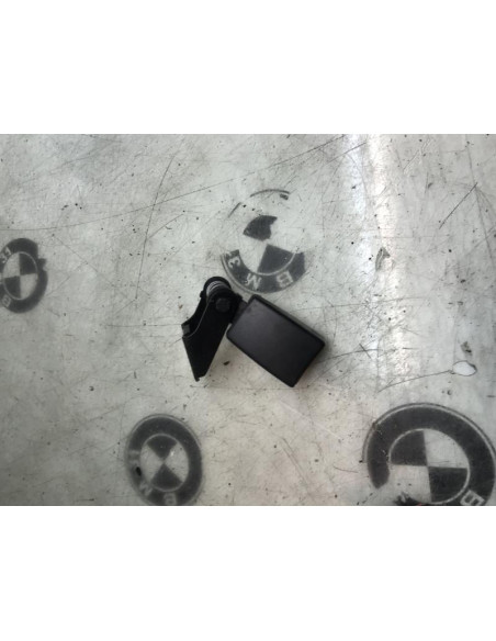 Attache ceinture arriere droit BMW SERIE 5 E61 TOURING PHASE 1 BREAK 