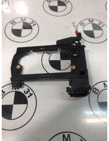 Support poignee porte avant droite BMW SERIE 5 E39 