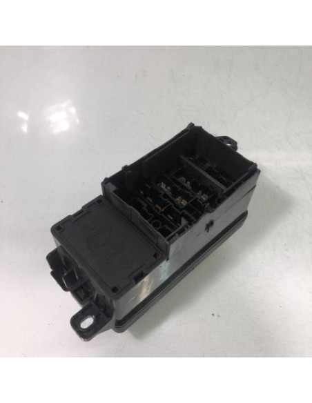 Porte fusible MINI MINI 1 R50/R53 PHASE 1 Essence