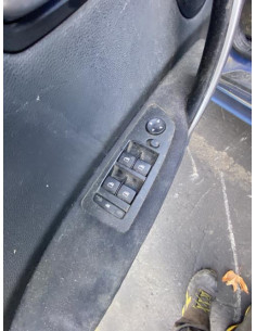 Interrupteur de leve vitre avant gauche BMW SERIE 1 E87 PHASE 1 Diesel