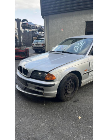 Vitre avant gauche BMW SERIE 3 E46 PHASE 1 Diesel