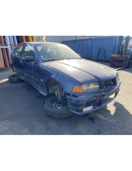 Feu arriere stop central BMW SERIE 3 E36 COMPACT Diesel