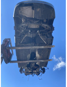 Fusee arriere droit BMW SERIE 1 E88 CABRIO Essence