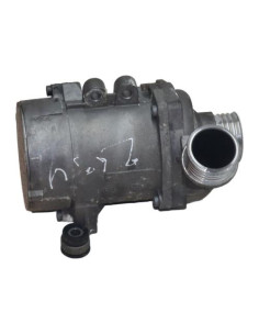 Pompe à eau BMW SERIE 1 E82 COUPE Essence 2