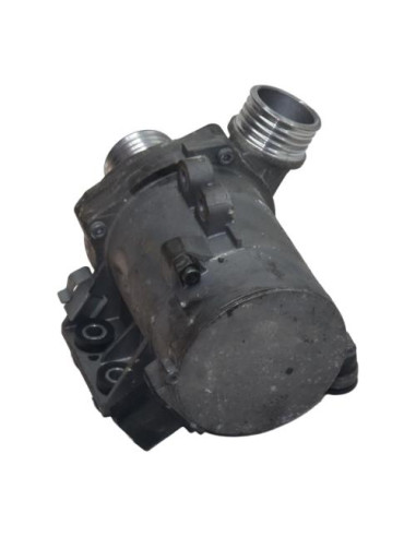 Pompe à eau BMW SERIE 1 E82 COUPE Essence