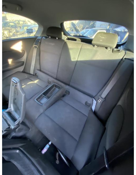 Coquille de retroviseur gauche BMW SERIE 1 E81 Diesel