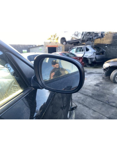 Glace retroviseur droit BMW SERIE 1 E81 Diesel