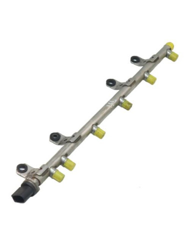 Rampe injection BMW SERIE 1 E82 COUPE Essence