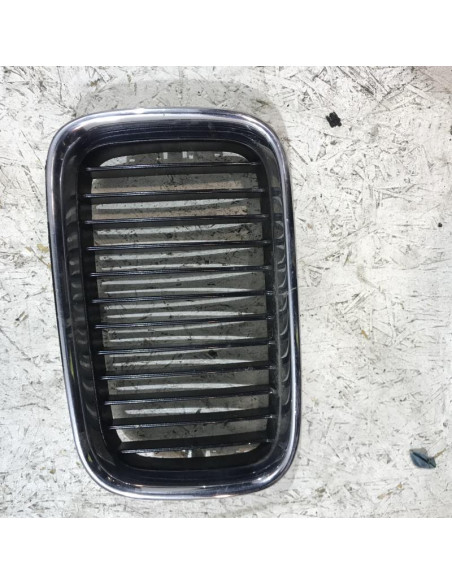 Grille de calandre gauche BMW SERIE 3 (E36) 