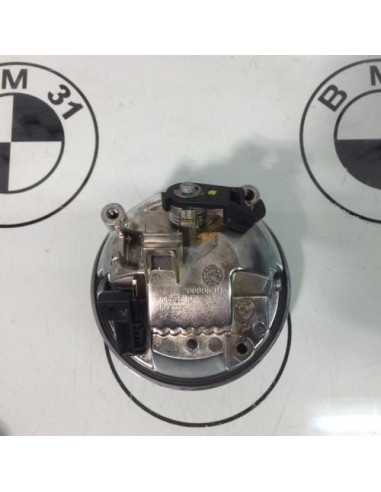 Poignee porte coffre BMW  Essence