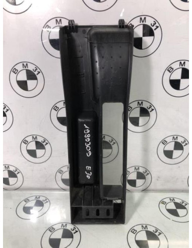 Console central (interieur plastique) BMW SERIE 3 E30 