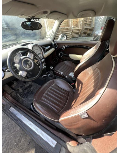 Joint de coffre MINI MINI 2 R55 CLUBMAN PHASE 1 BREAK Essence