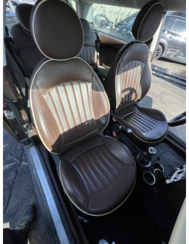 Poignee porte coffre droit MINI MINI 2 R55 CLUBMAN PHASE 1 BREAK Essence