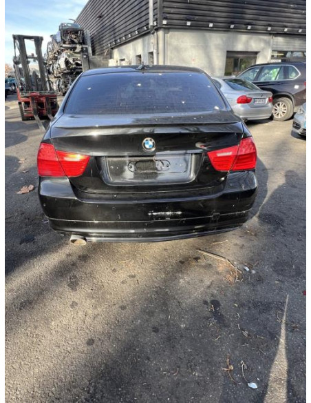 Calandre gauche BMW SERIE 3 E90 PHASE 2 Diesel