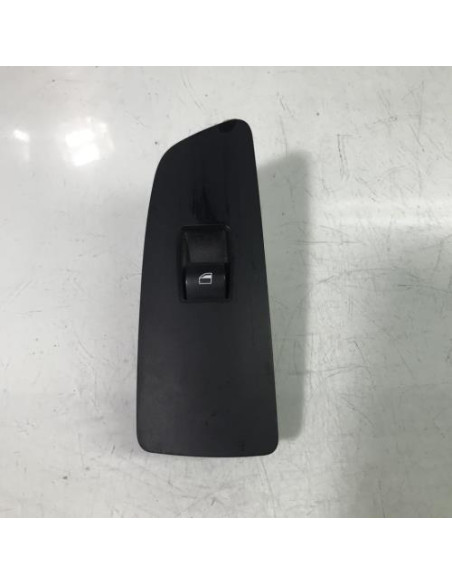 Interrupteur de leve vitre avant droit BMW SERIE 1 E87 PHASE 1 Diesel