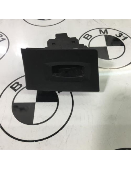 Lecteur de carte (neiman) BMW SERIE 3 E90 PHASE 1 Essence