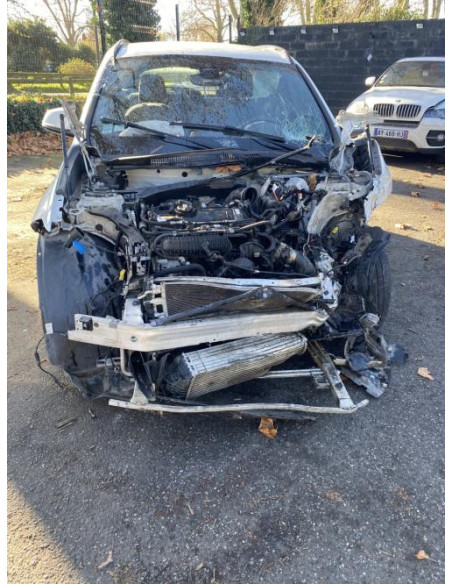 Feu arriere stop central BMW X1 F48 PHASE 1 Essence