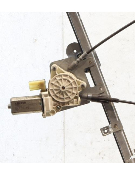 Leve vitre electrique avant droit BMW SERIE 1 E81 Diesel