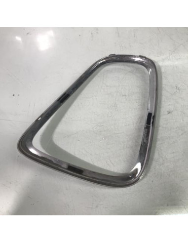 Enjoliveur de feu arriere gauche MINI MINI 2 R56 PHASE 1 Diesel