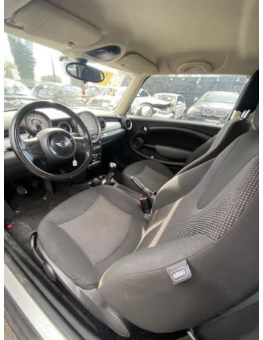 Vitre avant gauche MINI MINI 2 R56 PHASE 2 Essence